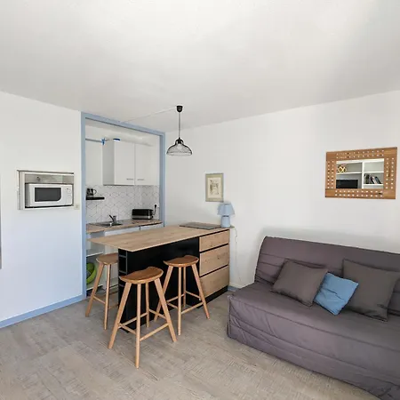 21m² Calme Avec Balcon En Centre-ville, Proche Gare Et - - Fr-1-420-55 Lägenhet *